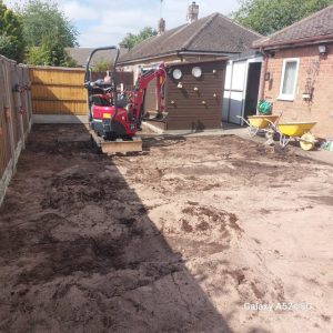 2756ca54 af6a 4046 88f5 6f94afe0873d 300x300 - Fencing and Landscaping Mansfield