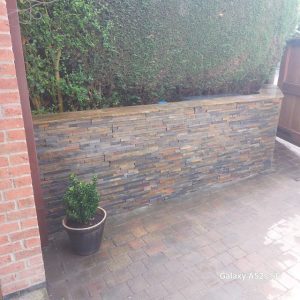 95976ea3 95cd 46d2 805f 06be0a26500e 300x300 - Fencing and Landscaping Mansfield